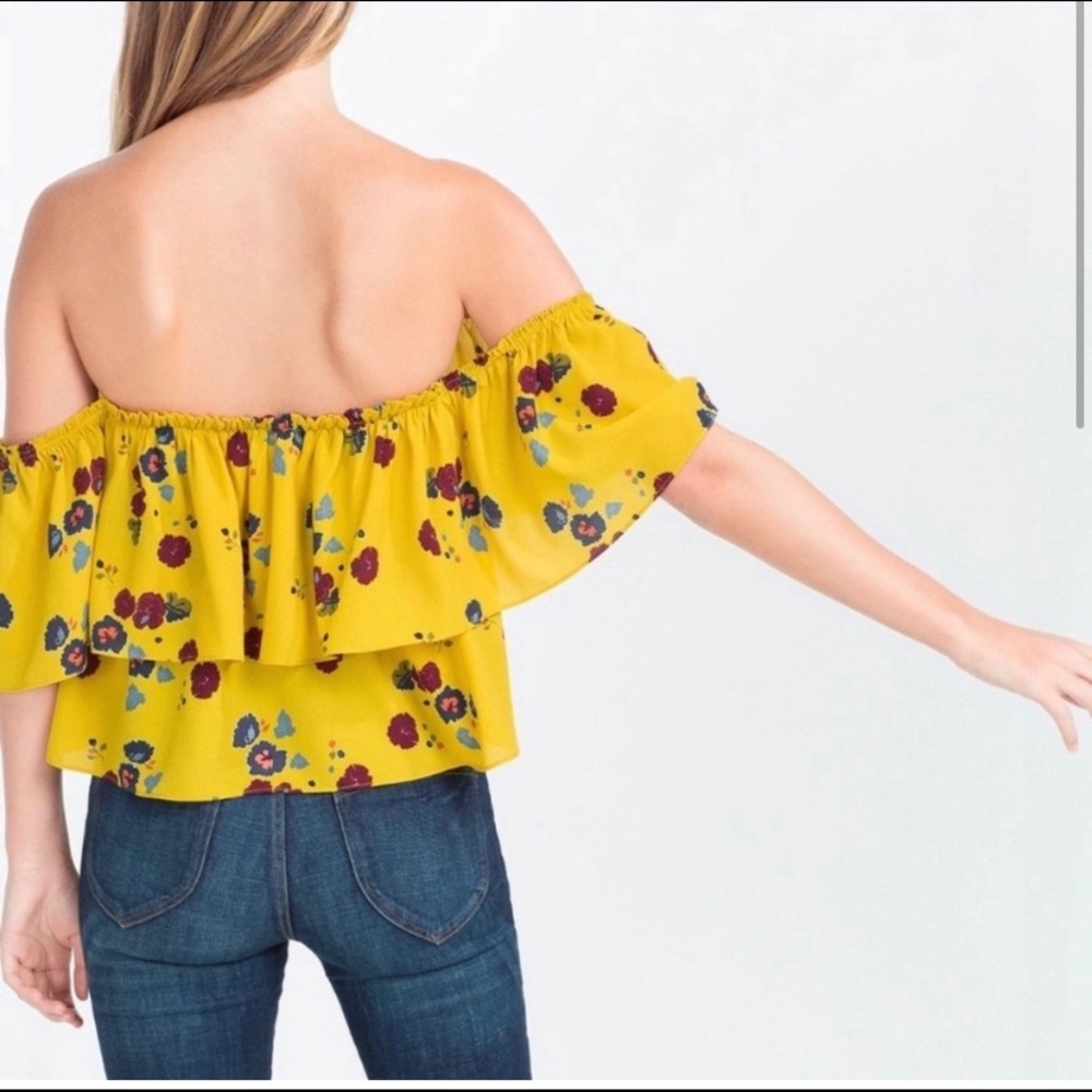 ZARA Off Shoulder Ruffle Crop Blouse - Picture 3 of 3